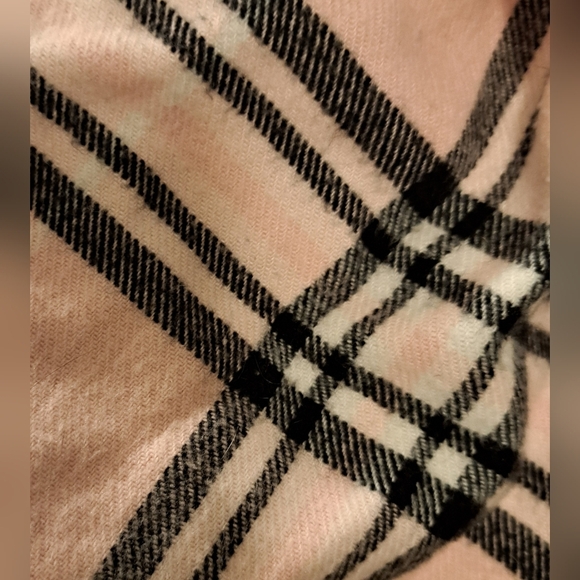 Vintage Burberry Pink Cashmere Nova Check Neutral Boho Prep Scarf Wrap w/ Fringe - Picture 3 of 7